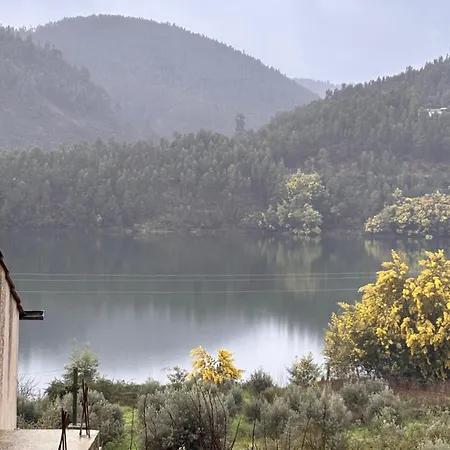 Apartament New Flat With View Over The River Zezere Casalinho de Santana