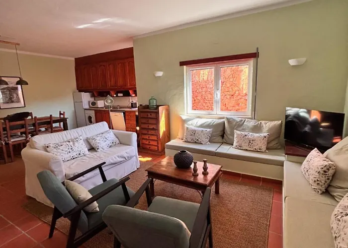 New Flat With View Over The River Zezere Апартаменты *